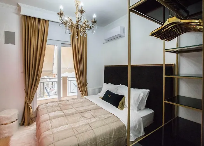 Gold Residences - Free Parking * Dráma